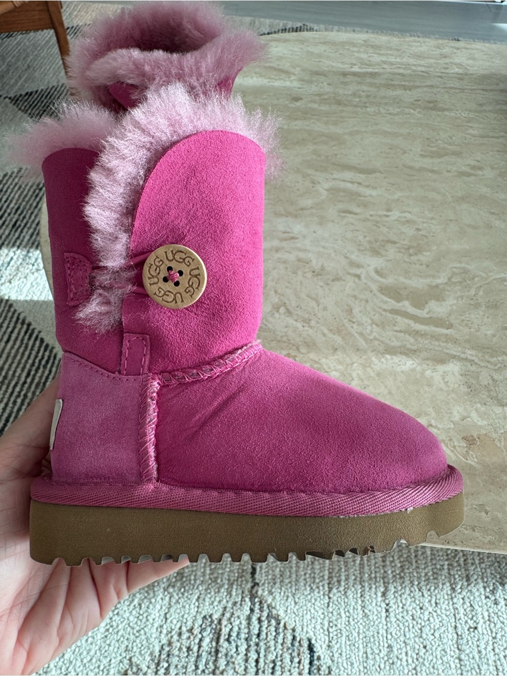 UGG Toddler Bailey Button Boots